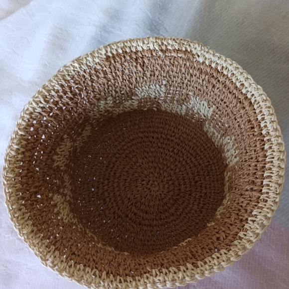 Bucket hat - Picture 3 of 8